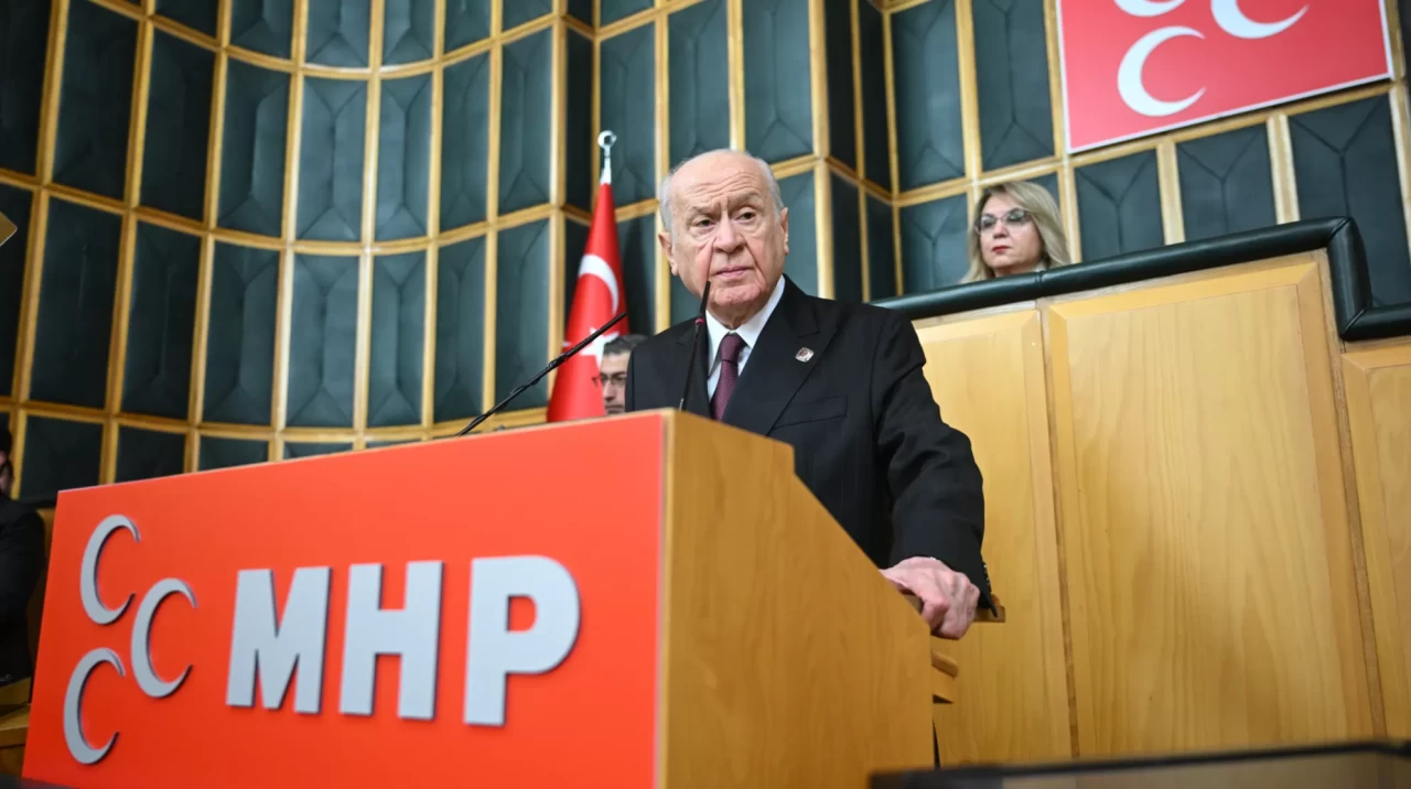 Bahceli, İsrail bölgenin huzuru için tehdittir
