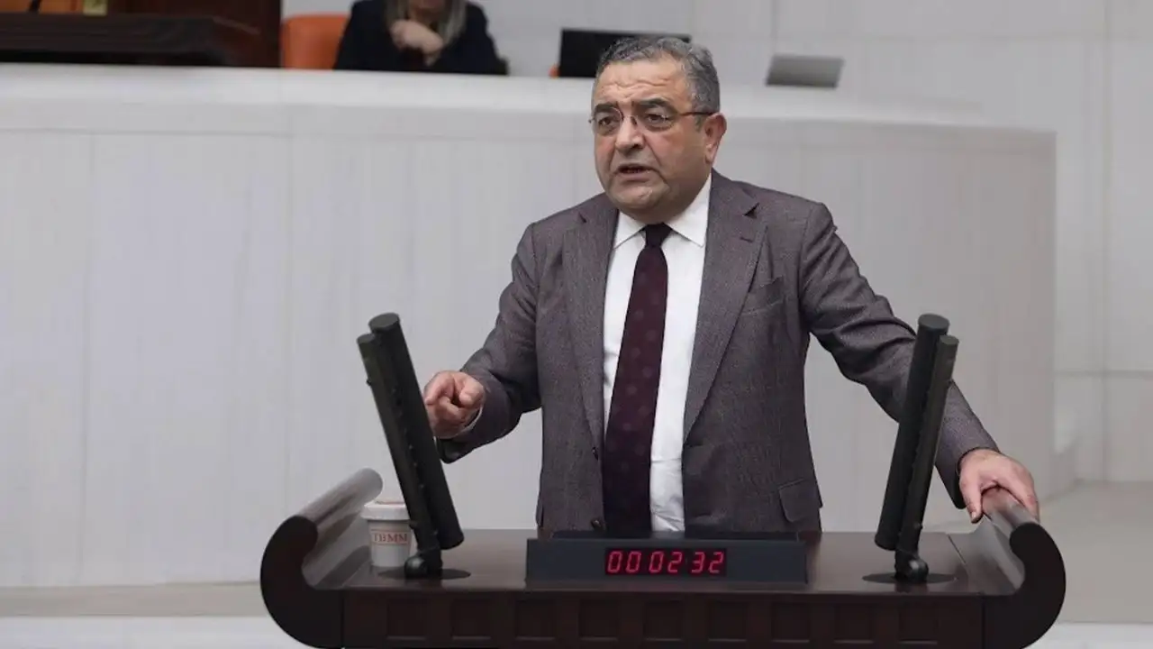 Deniz Göktaş'a verilen ceza diğer sanatçılara gözdağı