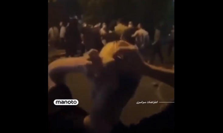 Hadis Necefi İranda Polis Terörüyle  6 Kurşunla Öldürüldü