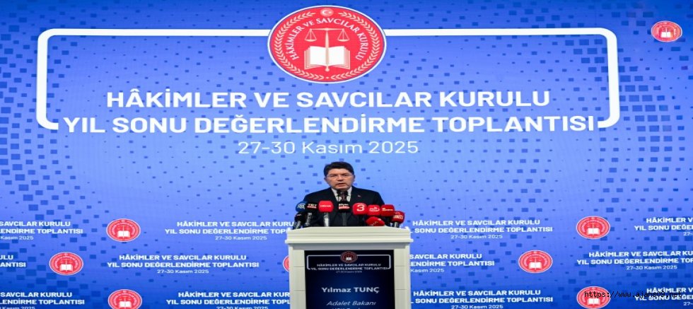 ADALET BAKANI YILMAZ TUNÇ, AFYONKARAHİSAR'DA HSK YIL SONU DEĞERLENDİRME TOPLANTISI'NDA KONUŞTU