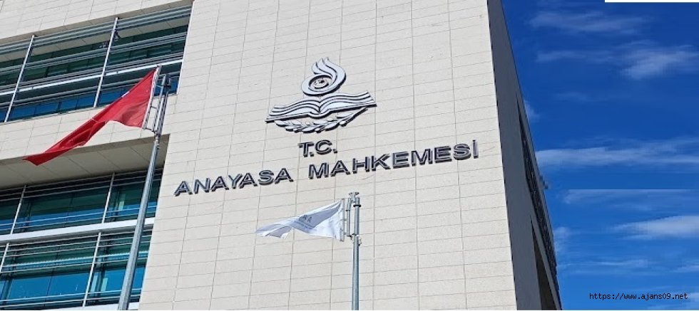 Anayasa Mahkemesi ‘süresiz nafaka’ düzenlemesini iptal etti