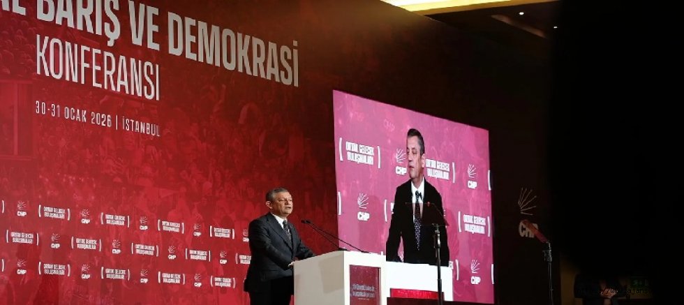 CHP lideri Özel ve İmamoğlu’ndan ‘toplumsal barış’ vurgusu