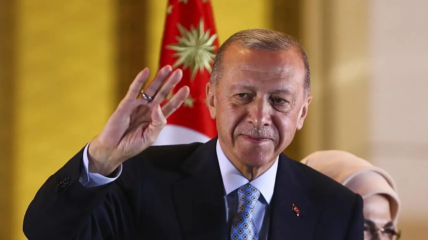 AKP'li Çelik: 'Cumhurbaşkanı adayımız Erdoğan'