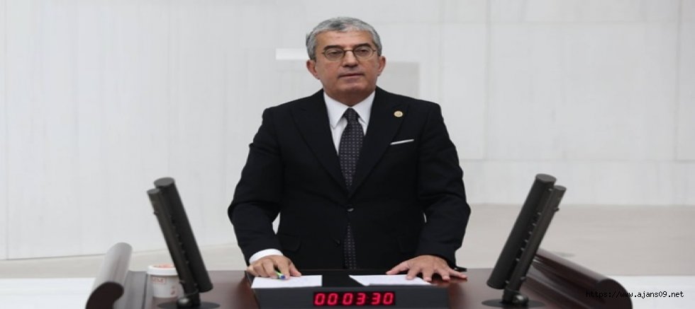 Gökhan Günaydın: “Kaçırılan Memleketin Parası, Göz Yuman da Ortağı da Sizsiniz