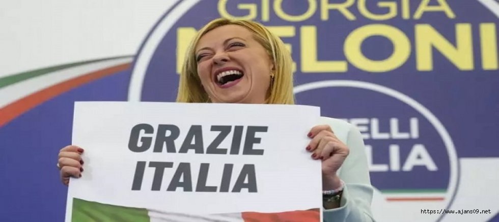 İtalya'da Seçimin   Galibi Aşırı Sağ Oldu