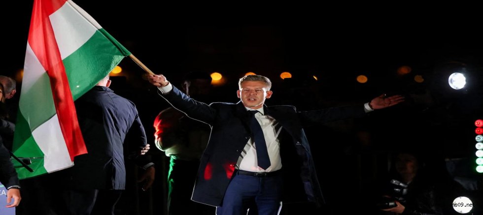 Magyar, vekil maaşlarını yüzde 40 düşürdü