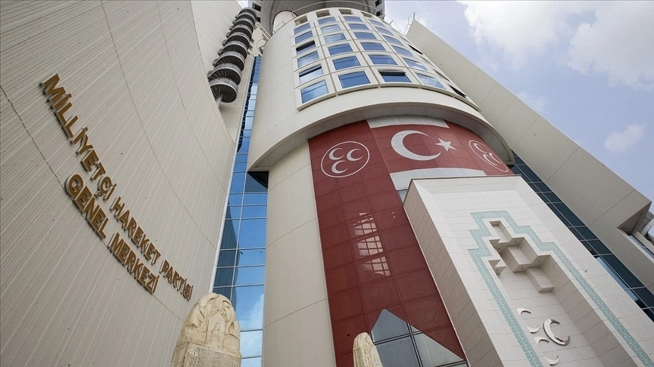 MHP Manisa Teşkilatı da Feshedildi