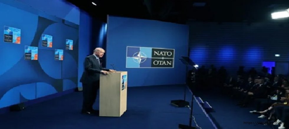 NATO, zirveye katılacak gazetecileri kendi seçiyor,