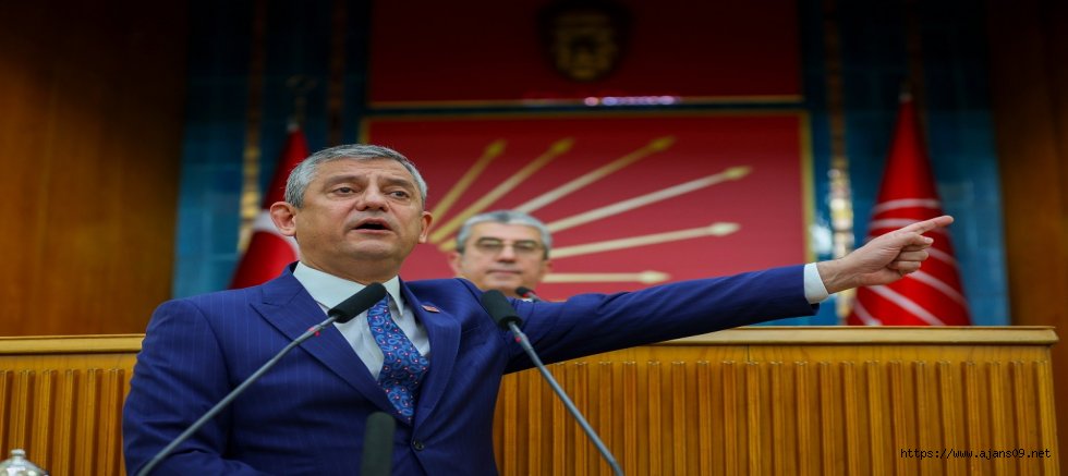 Özgür Özel, CHP Grup Başkanı oldu
