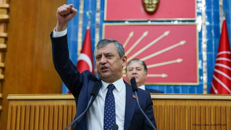 ÖZGÜR ÖZEL: YENİ PARTİMİZİ KURUYORUZ