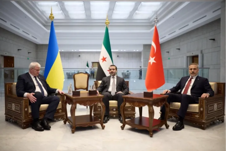 ŞAMDA ZELENSKIY-FİDAN-ŞARA GÖRÜŞMESİ GERÇEKLEŞTİ