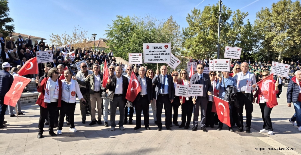 TÜRKİYE EMEKLİ ASTSUBAYLAR DERNEĞİ BUCA ŞUBESİNİN GÜZİDE ÜYELERİ ANKARA'DA GASP EDİLEN HAKLARINI KENDİLERİNE İADESİ İÇİN BİZ BURADAYIZ DEDİ.