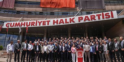 1000'den fazla imza CHP Genel Merkezi'ne teslim edildi