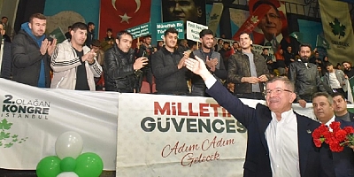 Ahmet Davutoğlu Cumhurbaşkanı Adaylığını Açıkladı