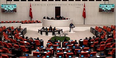 AK Parti'den 'sorumluluk kalkanı' geri adımı: Fon yasası Meclis'ten geçti