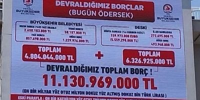 AKP'den CHP'ye geçen Denizli'de eski dönemin borcu panoya asıldı