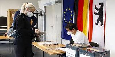 Almanya sandığa gidiyor