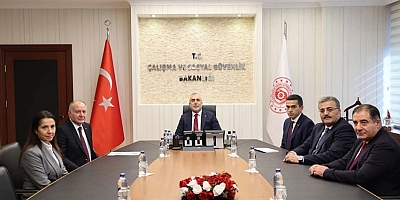 Asgari ücret toplantısı Türk-İş olmadan yapıldı