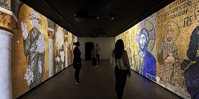 Ayasofya Tarih ve Deneyim Müzesi ile Efes Deneyim Müzesi 2024 yılı sonuna kadar öğrencilere yüzde 50 indirimli