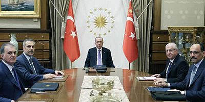 Beştepede Cumhurbaşkanı Erdoğan başkanlığında güvenlik toplantısı yapıldı