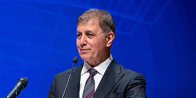 CEMİL TUGAY YENİDEN CHP GRUBUNA EKLENDİ