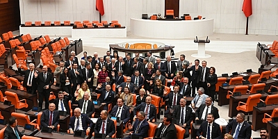 CHP Darbe girişimine karşı Meclis’i savunuyoruz