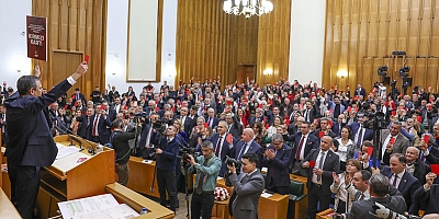 CHP Genel Başkanı Özgür Özel: “Erdoğan’ın Dediğine Değil Milletin Bağrının Yandığı Yere Bakıyorum”
