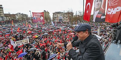 Darbeye Kalkışanlar Milleti İnandıramadı, Davaların Siyasi Olduğuna İnananların Oranı Yüzde 60