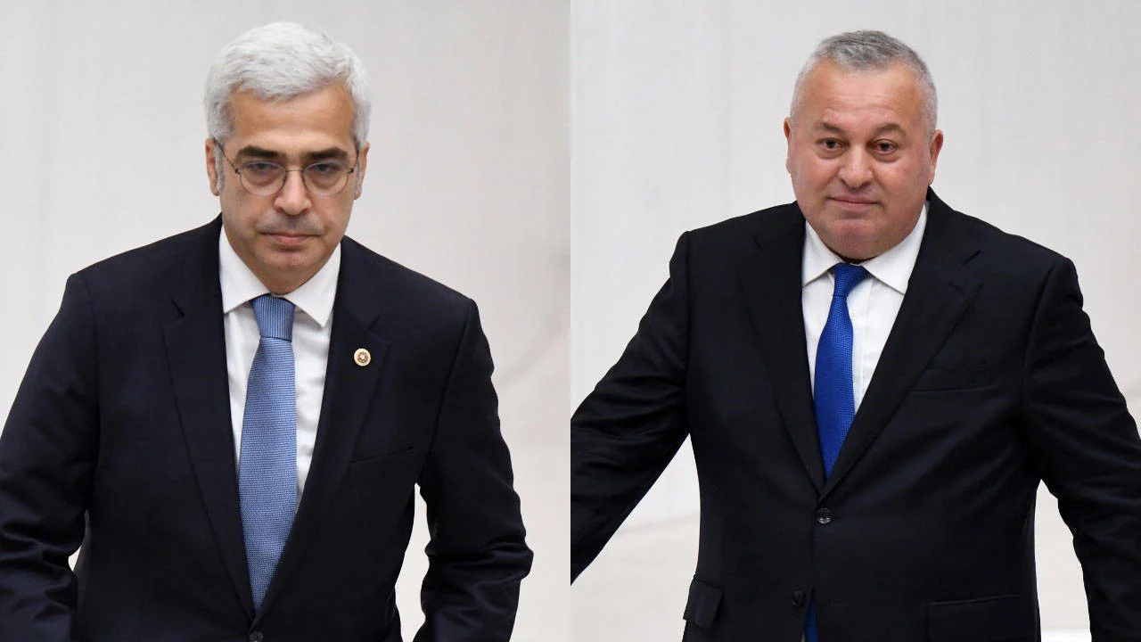 Demokrat Parti'de Deprem 