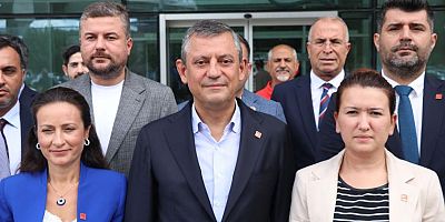Dilruba Kayserilioğlu adına özür dileyen CHP Genel Başkanı Özgür Özel, 