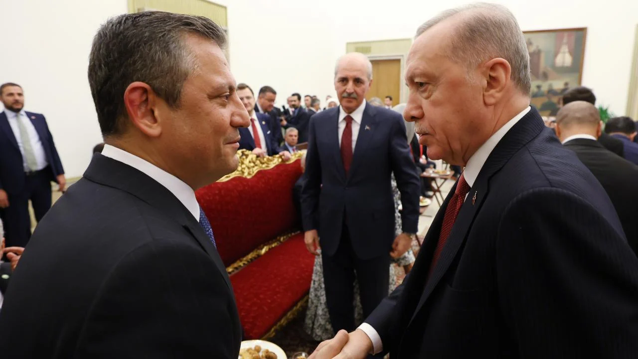 Erdoğan Özgür Özele Açığı Davayı Kaybetti