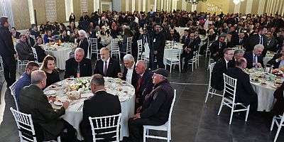 Erdoğan Romenlerden Yine Destek İstedi