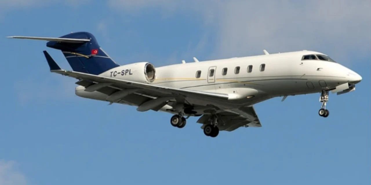 Eski Bakan Varank VİP Hacı Olmuş