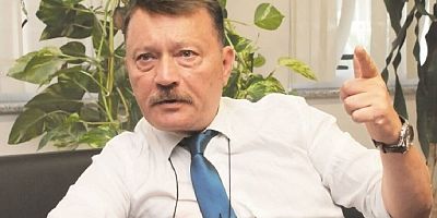 Hasan Atilla Uğur havalimanında gözaltına alındı