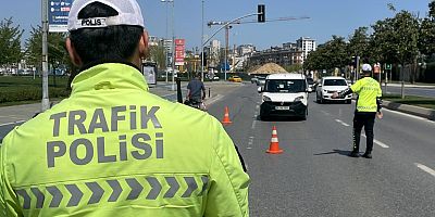 Havadan Denetim: 37 Bin Araç ve Sürücüye İşlem Yapıldı