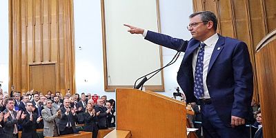  'İktidarın dizlerin titriyor'