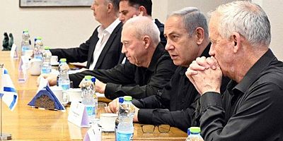 israil Hükümeti Yeraltına İndi