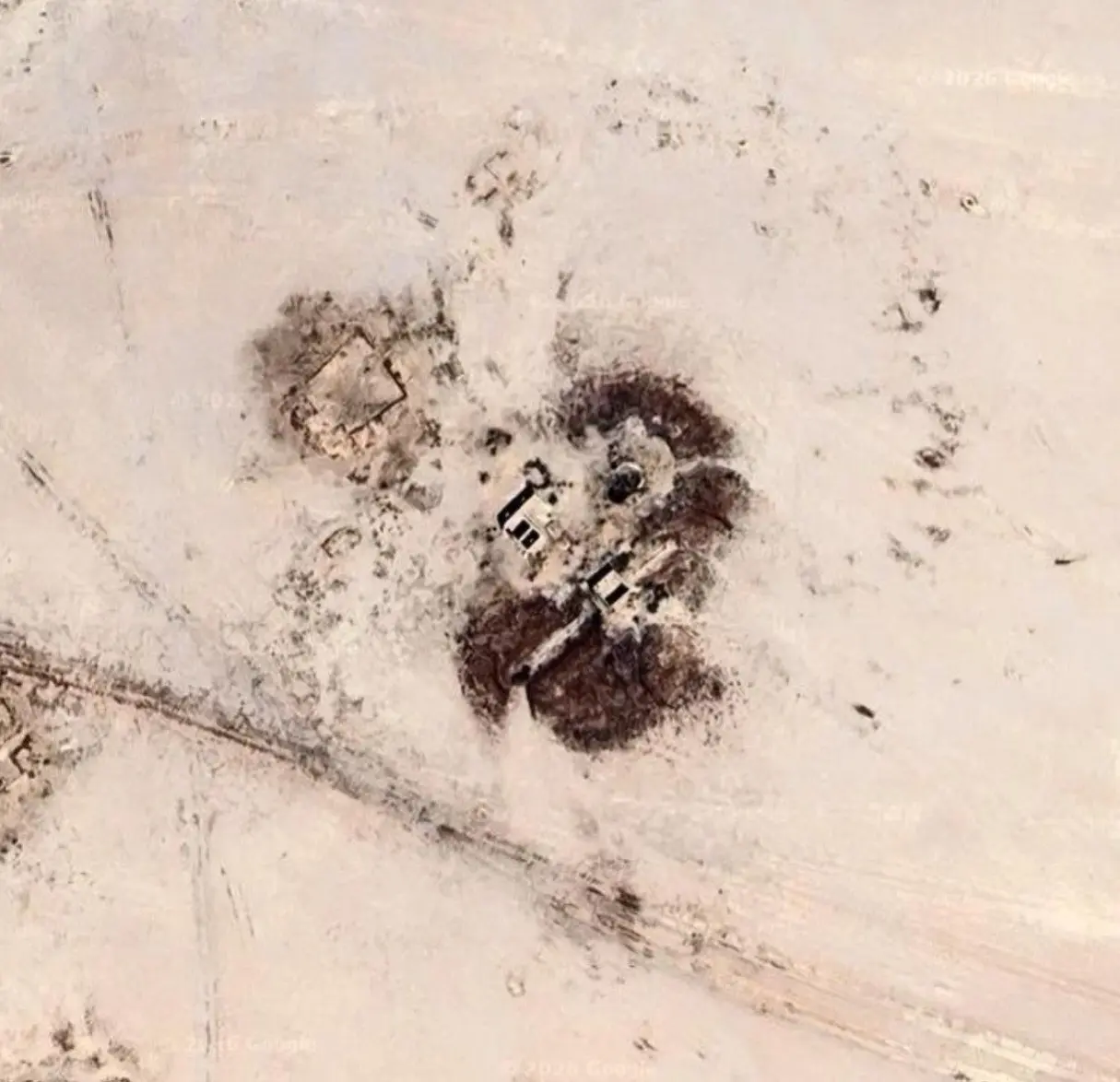 İsrail’in Irak çölünde gizli üs kurduğu ortaya çıktı.