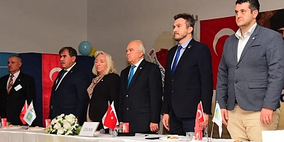 İYİ Parti İncirliova'da Başkan Alak, güven tazeledi