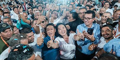 LATİN AMERİKADA SAĞ PARTİLERİN ZAFERİNE PERUDA EKLENDİ
