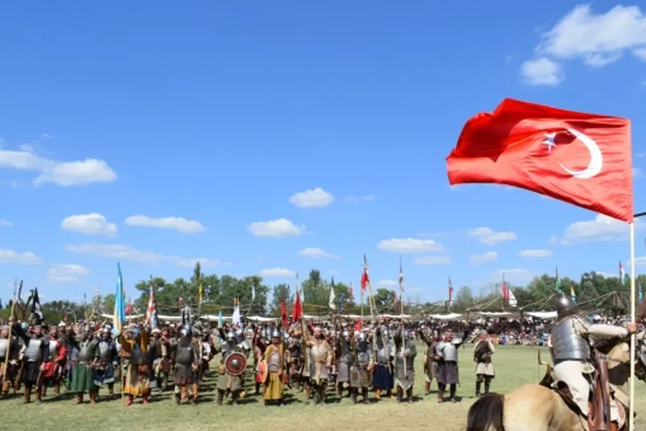Macaristan'da Hun-Türk Kurultayı başladı