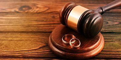 Nafaka ve boşanma düzenlemesi: 