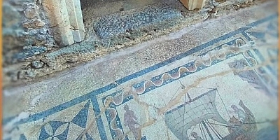 Olympos Antik Kenti'nde yaklaşık 200 metrekarelik hamam yapısı keşfedildi