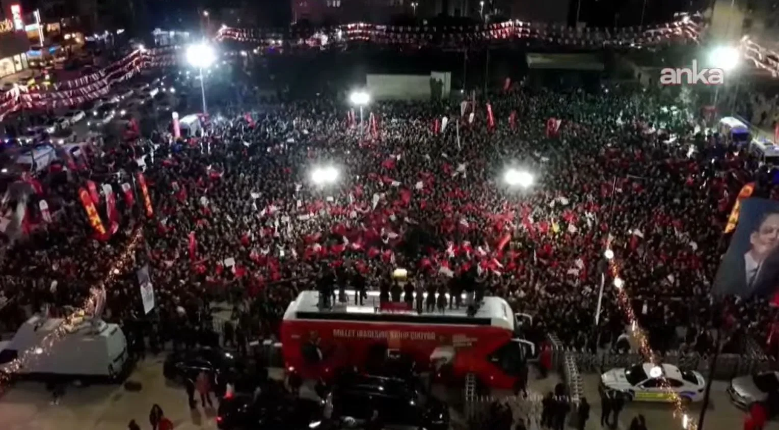 Özgür Özel Erdoğanı İstanbulda hemen Seçime Davet Etti