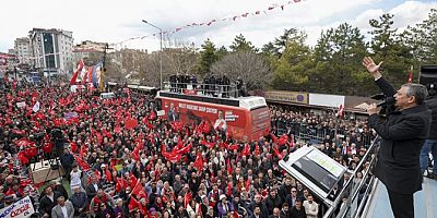 Özgür Özel: Türkiye'de bütün yasakları gidereceğiz!
