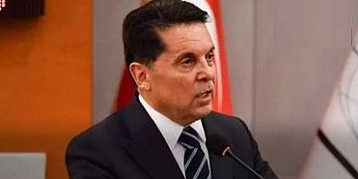 Prof. Dr. Adem Sözüer'den Özer'in gözaltına alınmasına tepki: Hukuk devleti askıya alınmıştır.