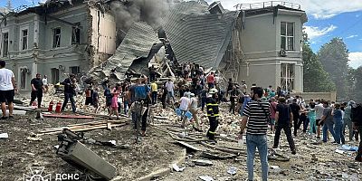 Rusya Balistik seyir füzeleri ile sivil hedefleri vuruyor