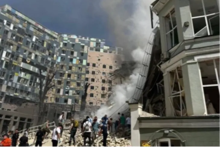 Rusya çocuk hastanesini vurdu!