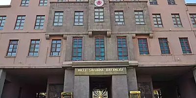 Sınırdan insan kaçakçılığıyla ismi anılan Generalin rütbesini aldı