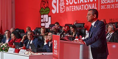 Suriye’den zafer çıkarmaya uğraşacağına mutfaktaki yangını söndürsün